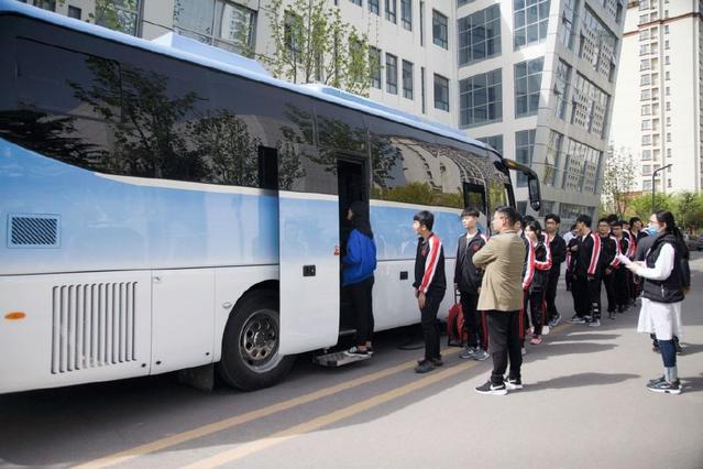 去醫(yī)院體檢已過時，移動醫(yī)療車讓體檢更便捷