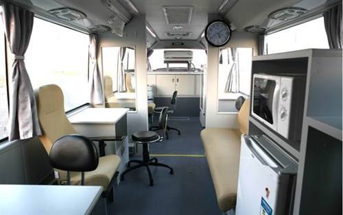 獻(xiàn)血車安全嗎？生產(chǎn)廠家通過這三點(diǎn)告訴你非常安全。02