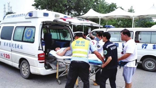 救護(hù)車一次多少錢？出車費(fèi)用太高或成救護(hù)難題？01