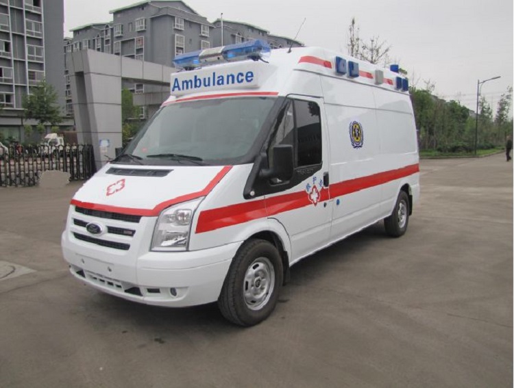 救護車廠家得到快速發(fā)展的因素有哪些？